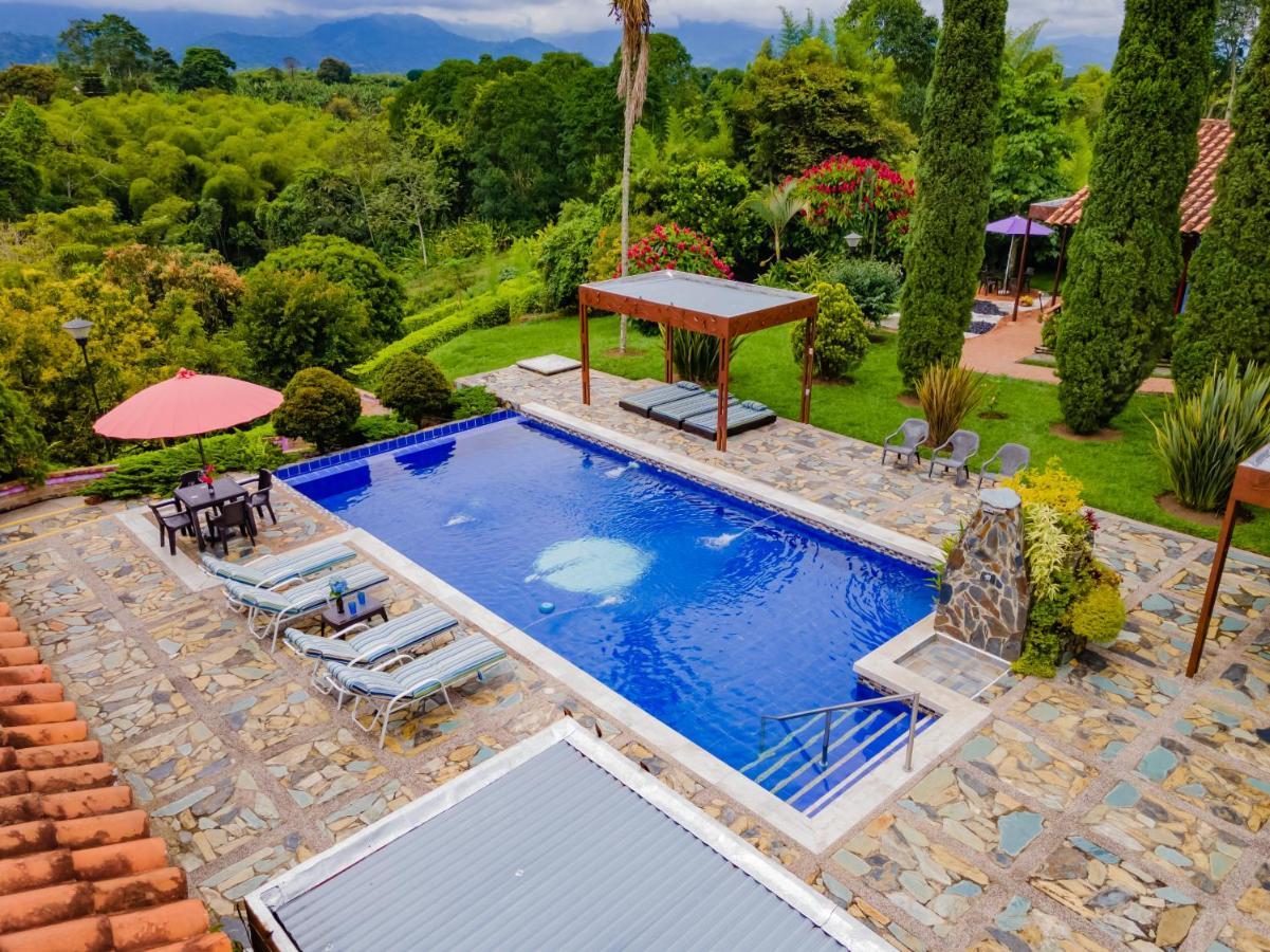 Hotel Campestre Solar De La Luna Albania  Exteriör bild